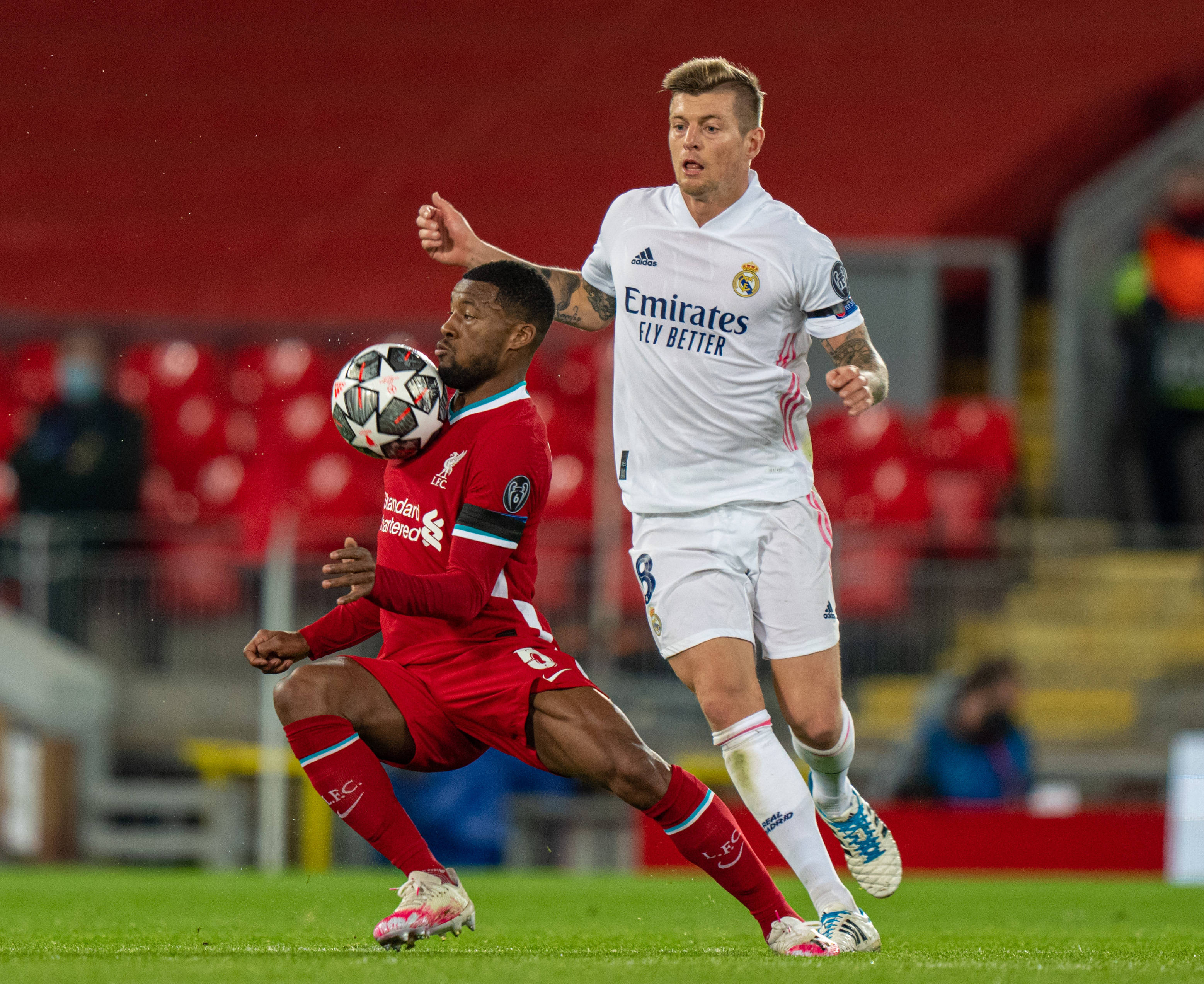 超比赛中 超比赛中