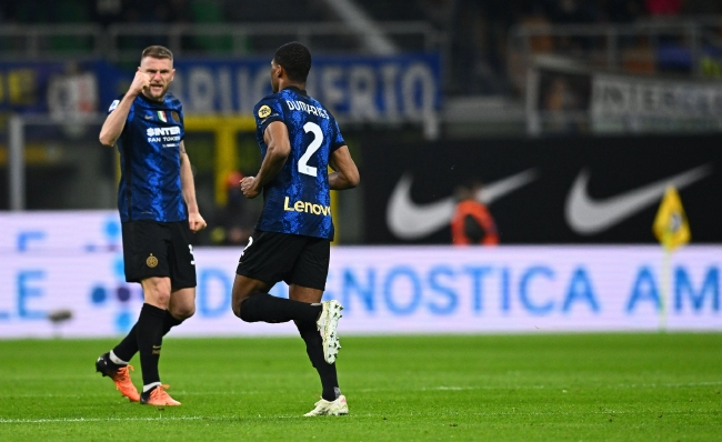 关键变量 关键变量